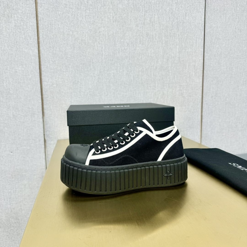 F**di sneakers